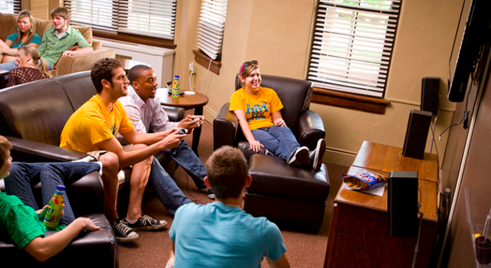 Director of Housing advises on student options for the upcoming year