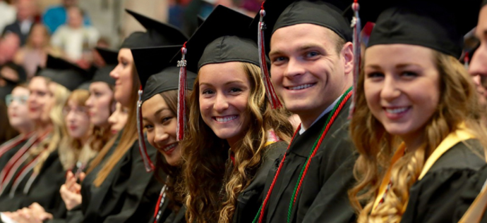 Drury seniors reflect on experiences before they turn their tassles